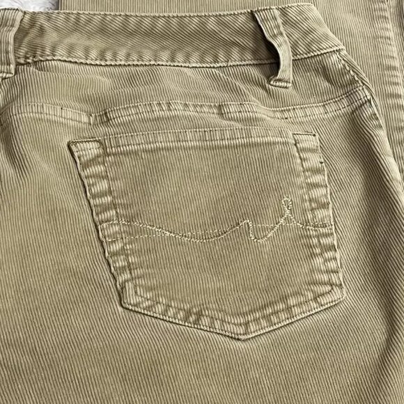 St. John's Bay Corduroy Pant Women 12 Beige Boot Stretch 32 30 - Picture 3 of 6